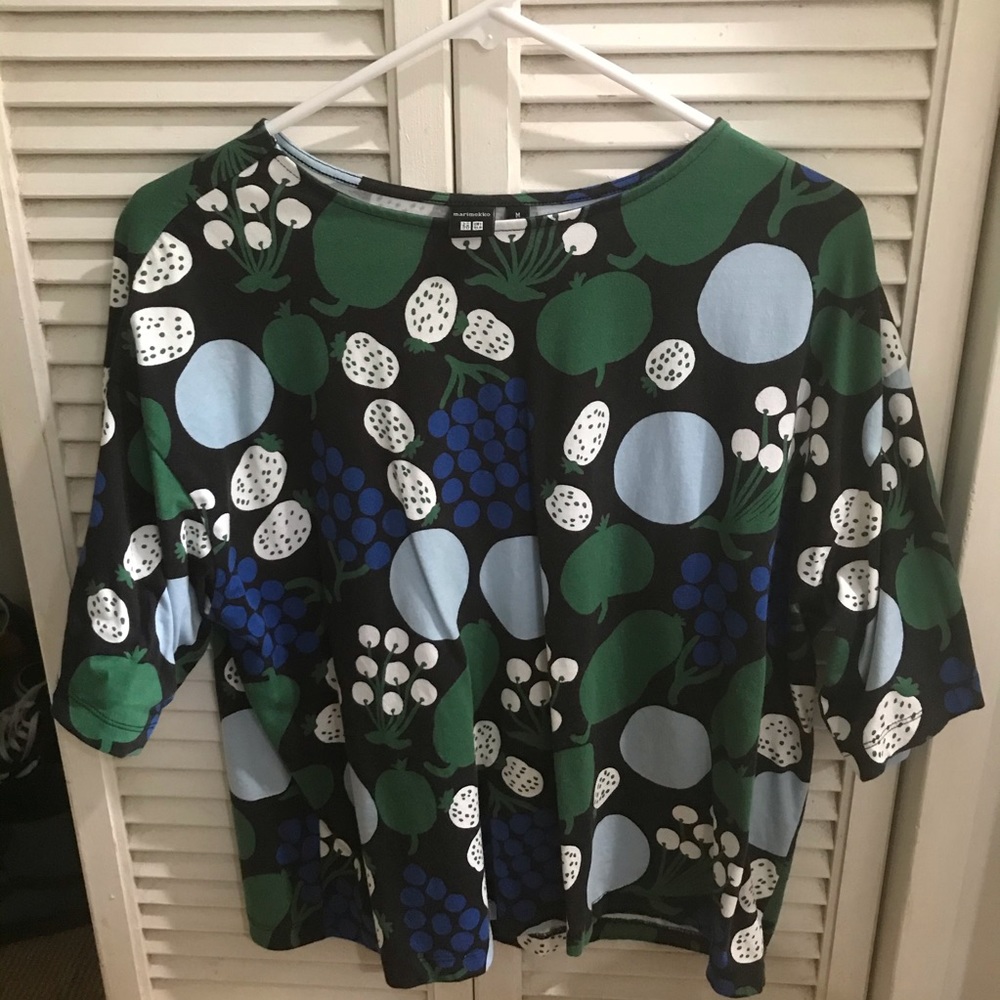 Uniqlo + Marimekko Top!